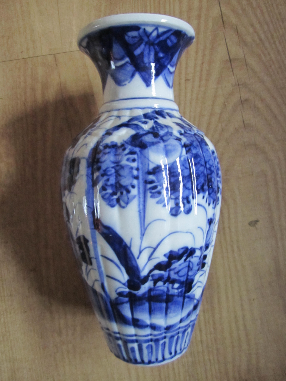 Mooie Vaas   H=23 cm.
