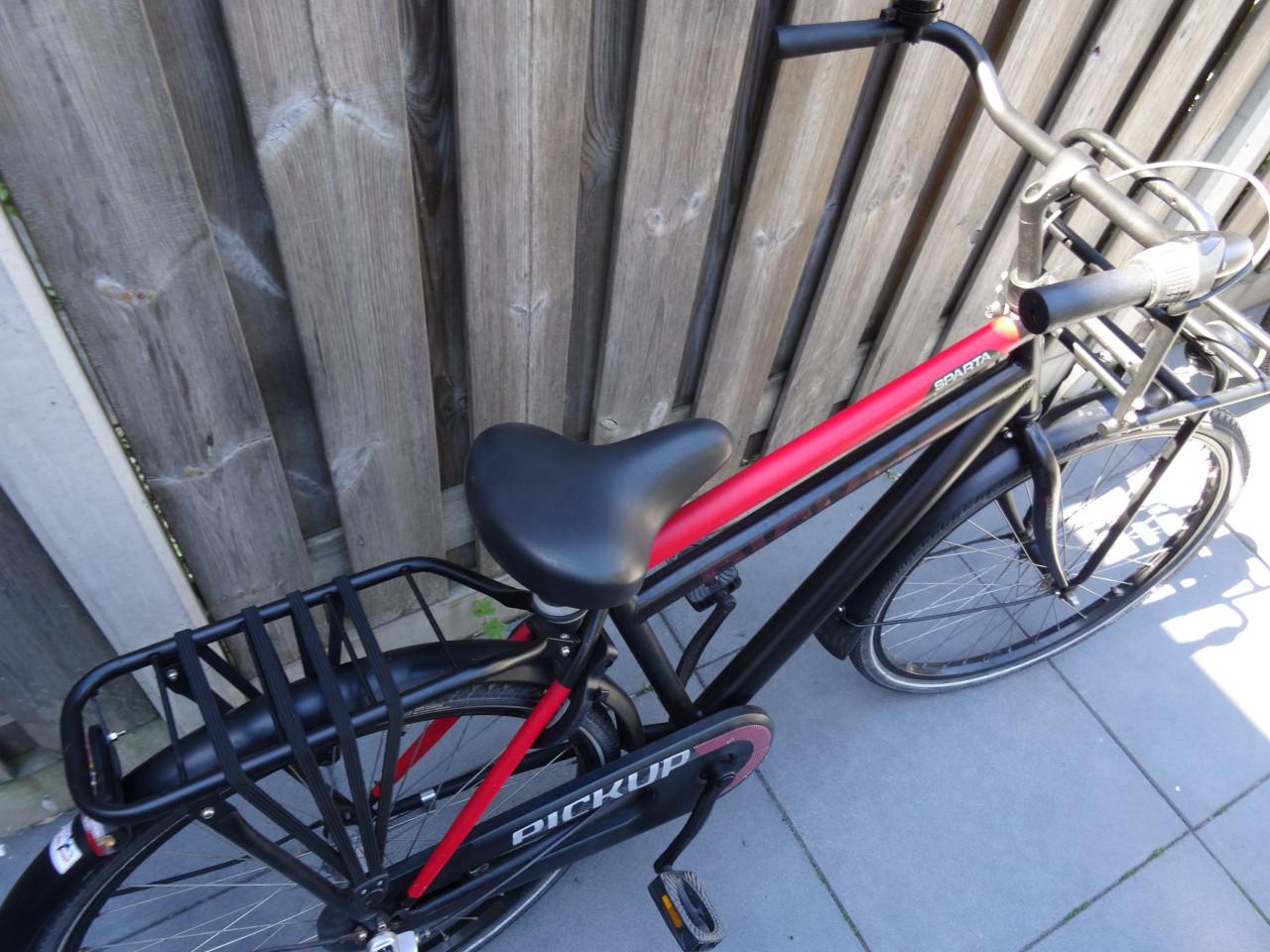 🚲 Sparta Pick-Up Transportfiets – 26 inch | Zwart/Rood ❤️🖤