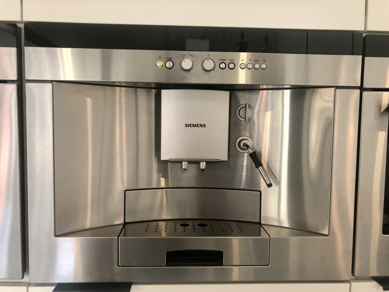 Siemens stoomoven combimagnetron en koffiemachine