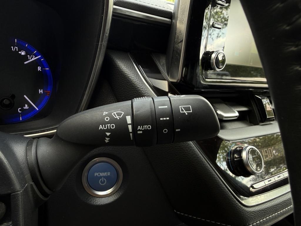 Toyota Corolla 1.8 hybrid gr-sport