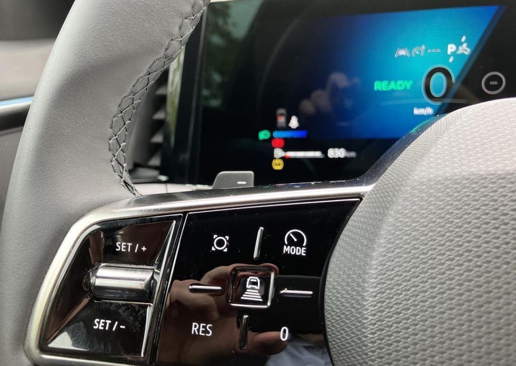 Renault Austral 1.2 e-tech full hybrid 200 techno