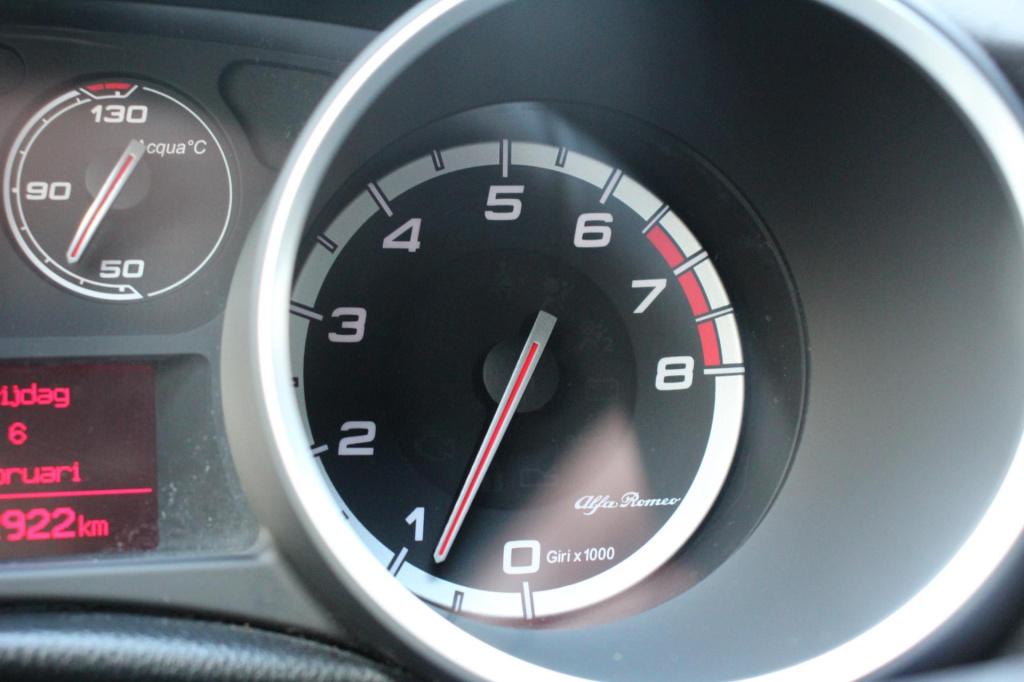 Alfa Romeo Giulietta 1.4 t turbo turismo - leder - sportiva - stoel verw - 