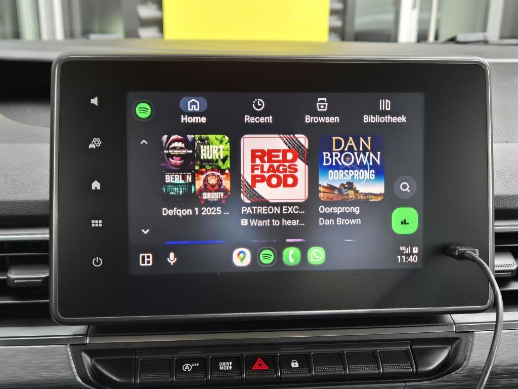 Renault Kangoo family 1.3 tce 130 edc automaat camera, p-sensoren voor, app