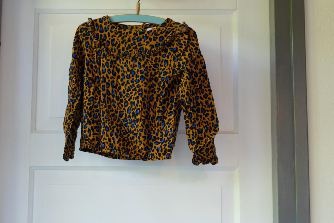 Set van 5 shirts in panter/luipaard thema, maat 122-128