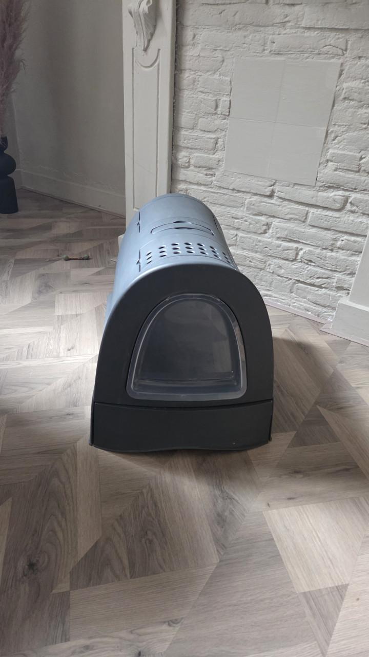 Kattenbak en krabpaal