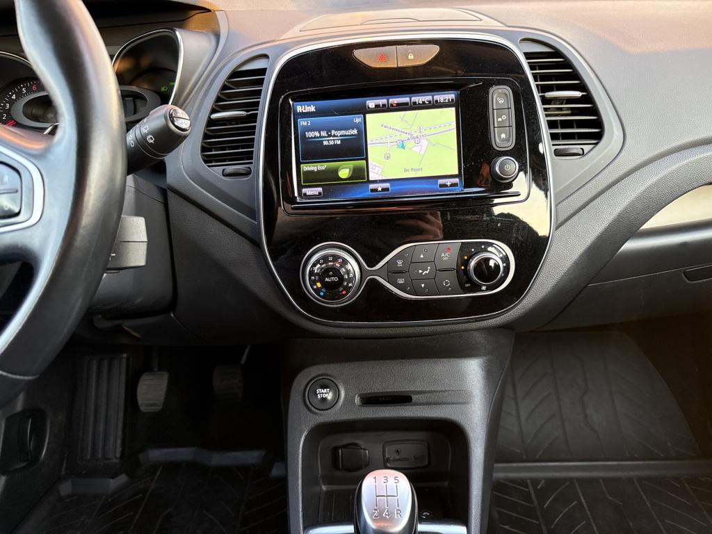 Renault Captur 0.9 tce intens | led | navi | camera | trekhaak | pdc | keyl