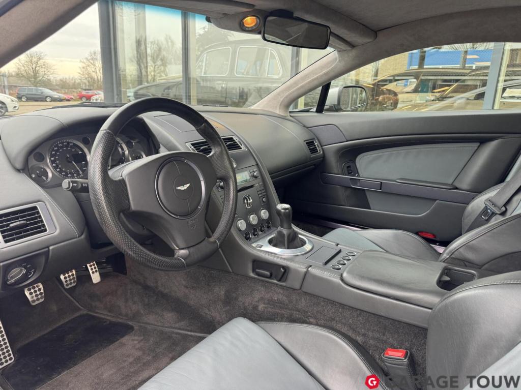 Aston Martin V8 Vantage 4.3 v8 handgeschakeld, 55000km!