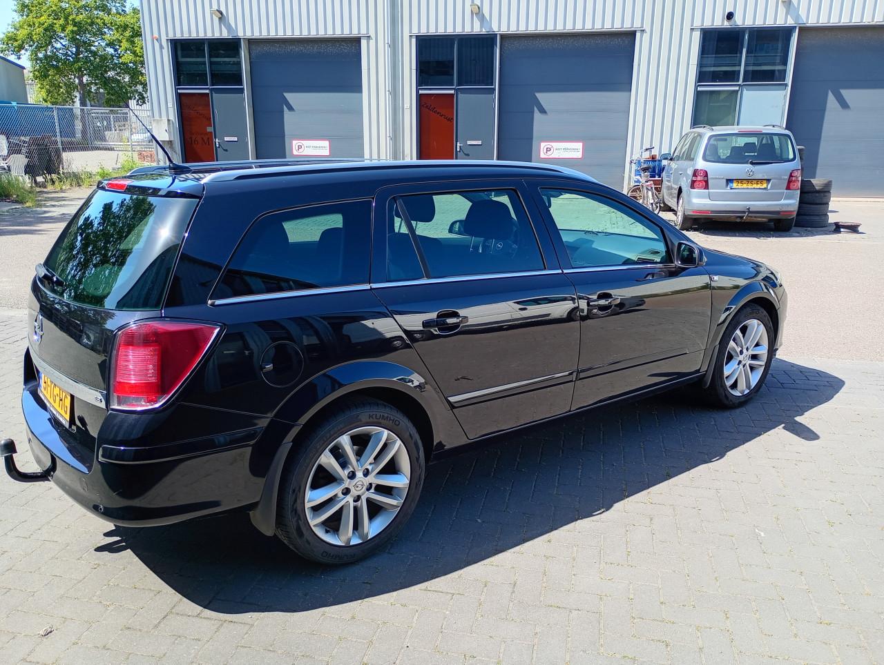 Opel Astra stationwagon 1.8