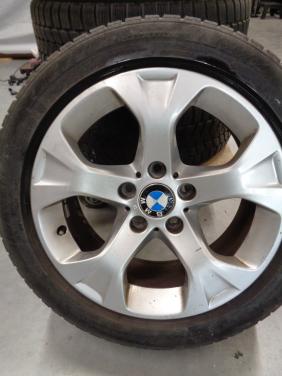 Winterbanden met velgen BMW x1