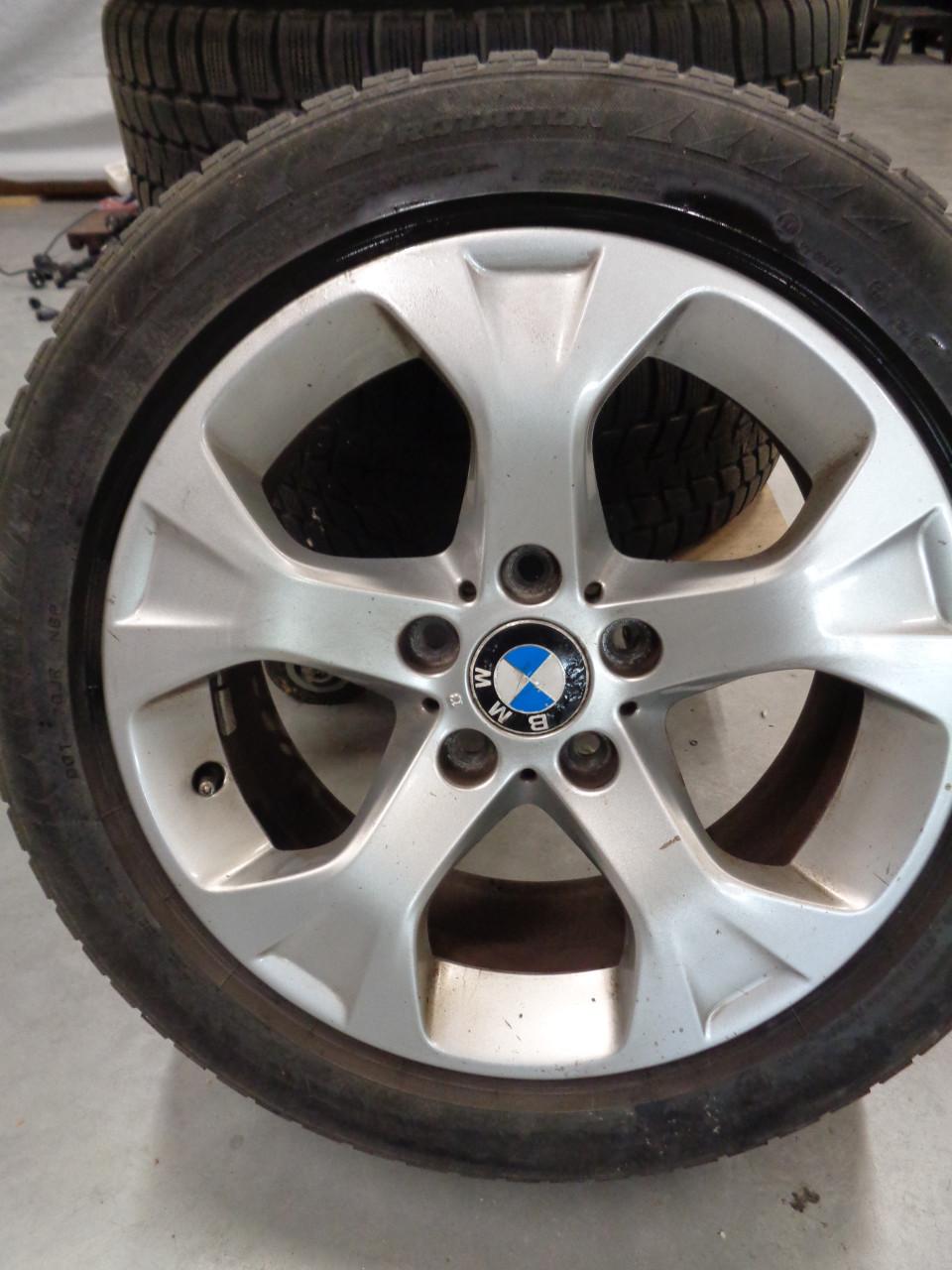 Winterbanden met velgen BMW x1