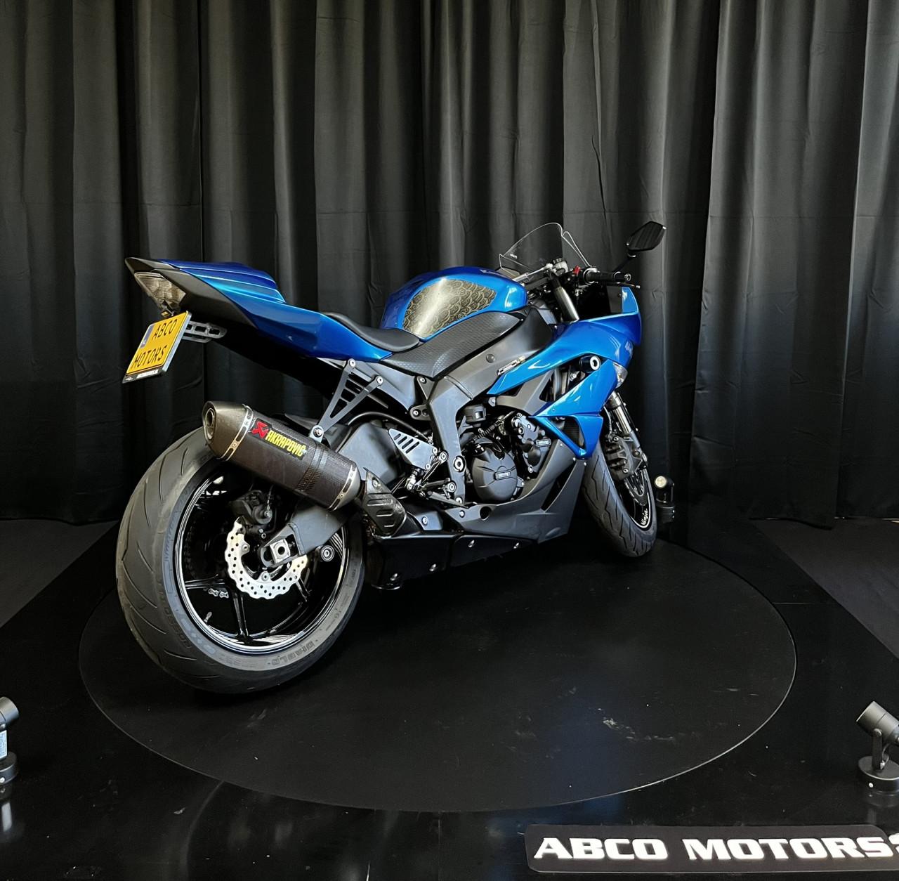 KAWASAKI NINJA ZX-6R