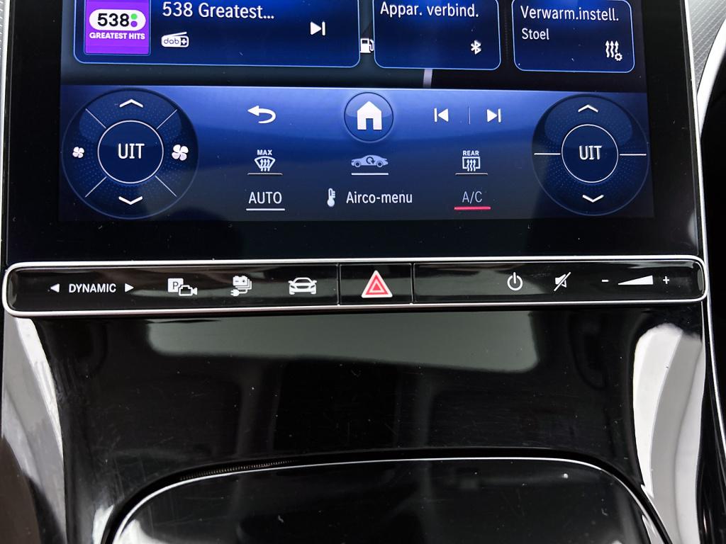 Mercedes-Benz C-Klasse estate 300 e plug-in hybride | panoramadank |  trekh
