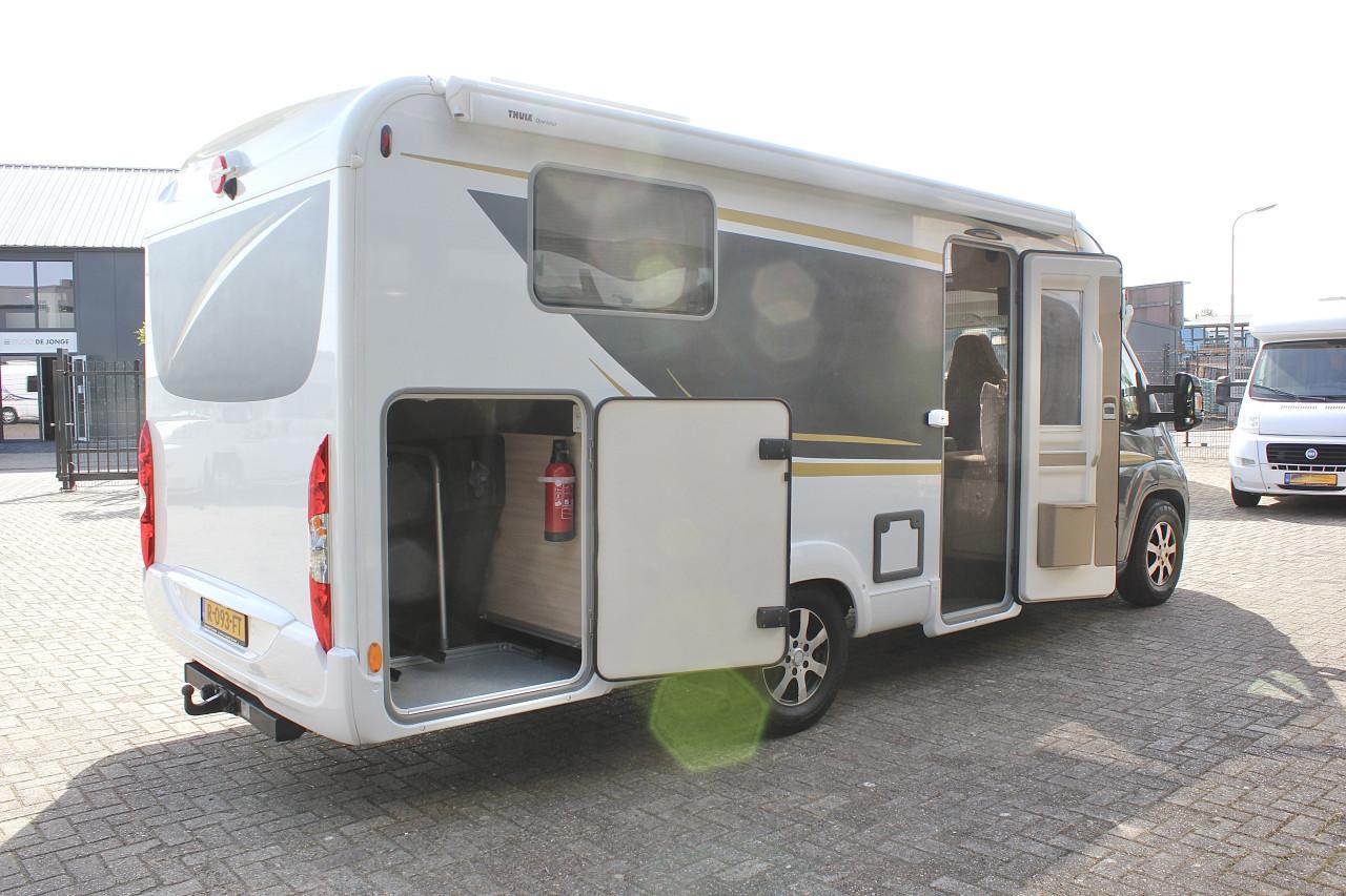 Bürstner Nexxo T690   (Lengtebedden,Veel Opties, Als nieuw!!!)