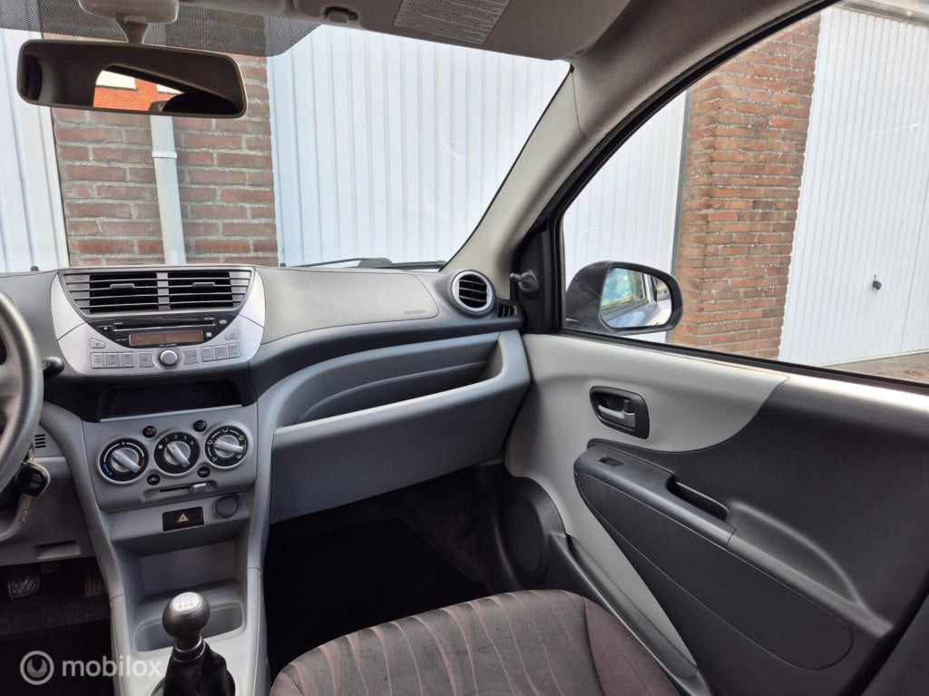 Nissan Pixo 1.0 acenta / origineel nederlands / 2e eigenaar / airco