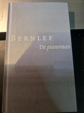 Boek "De pianoman" geschreven door Bernlef, 2008