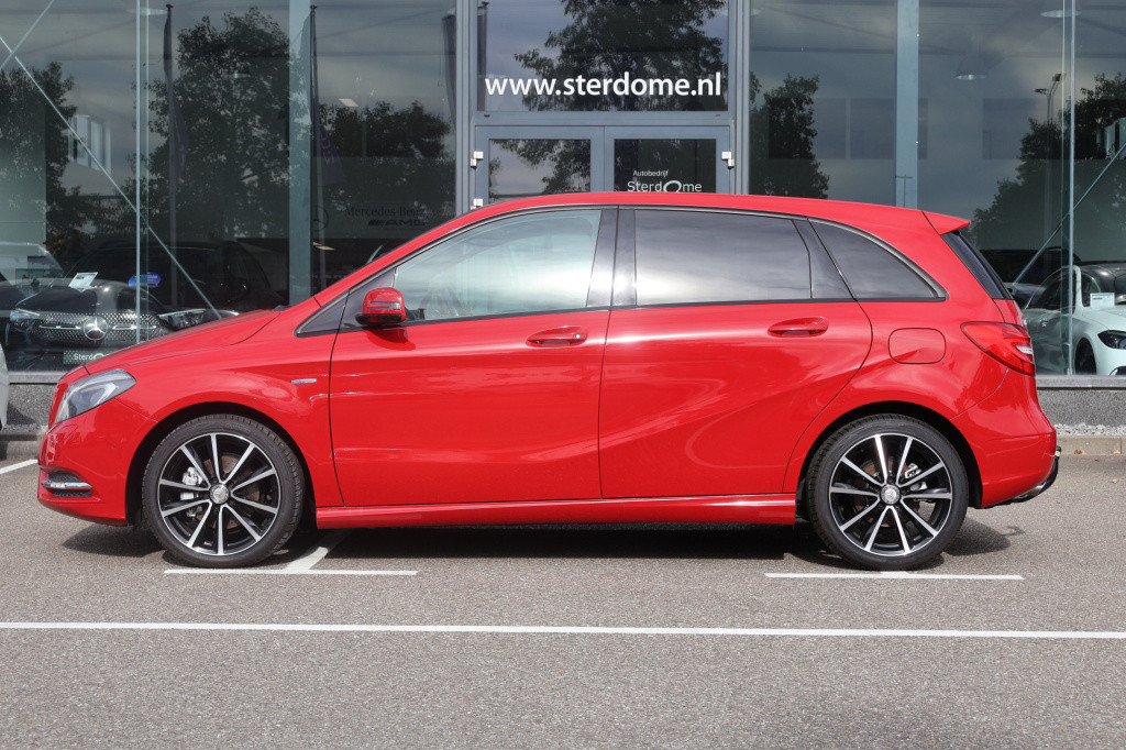 Mercedes-Benz B-Klasse 180 ambition | spiegelpakket | nightpakket | zitcomf