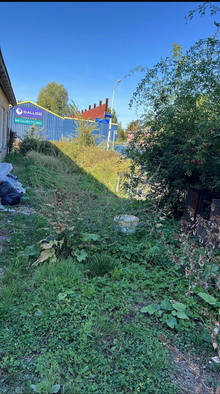 Vrijstaande bedrijfswoning woning 157m2 op 383m2 perceel
