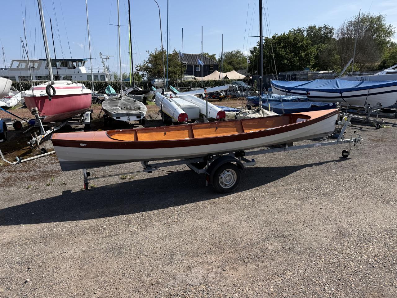 Tweepersoons houten roeiboot "Silberpfeil"