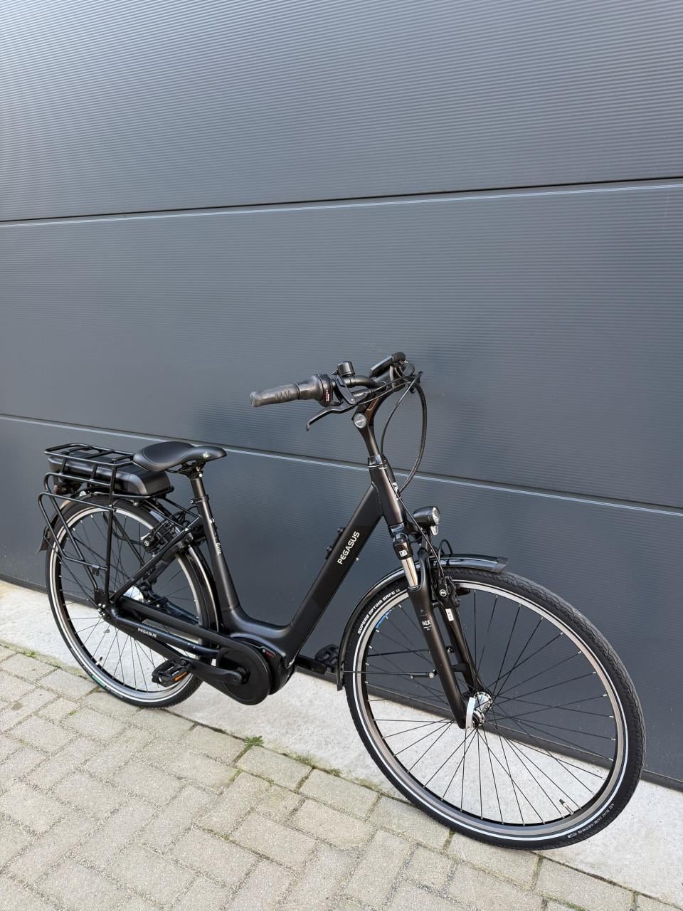 Pegasus Siena E7F middenmotor elektrische fiets 400WH
