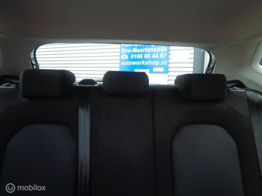 Seat Ibiza 1.0 mpi style/airco ecc/led/lm velgen/pdc/apple carplay/full lin