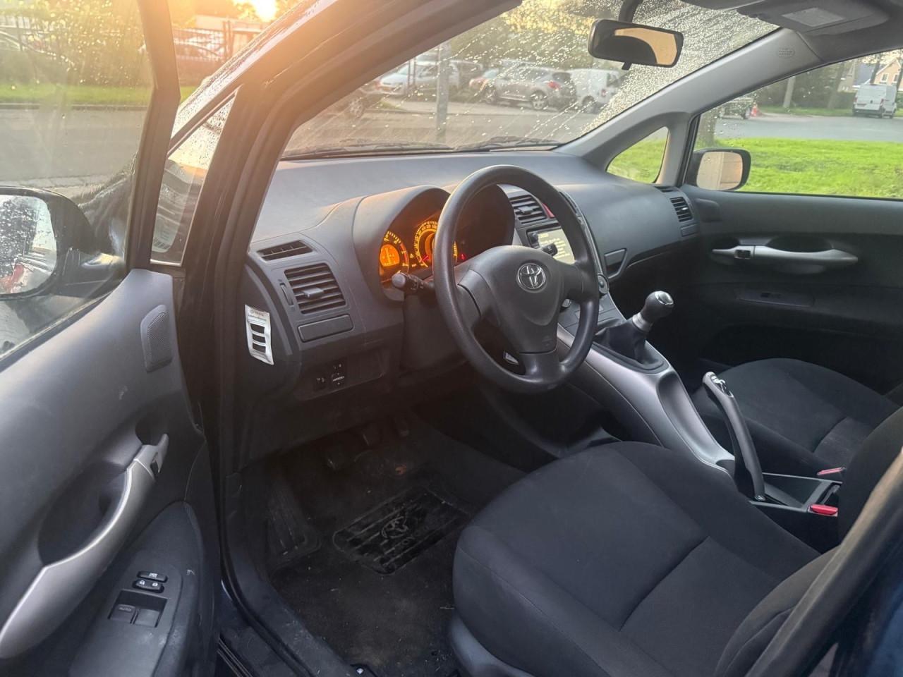Toyota Auris 1.6-16V Terra 50.056KM NAP!