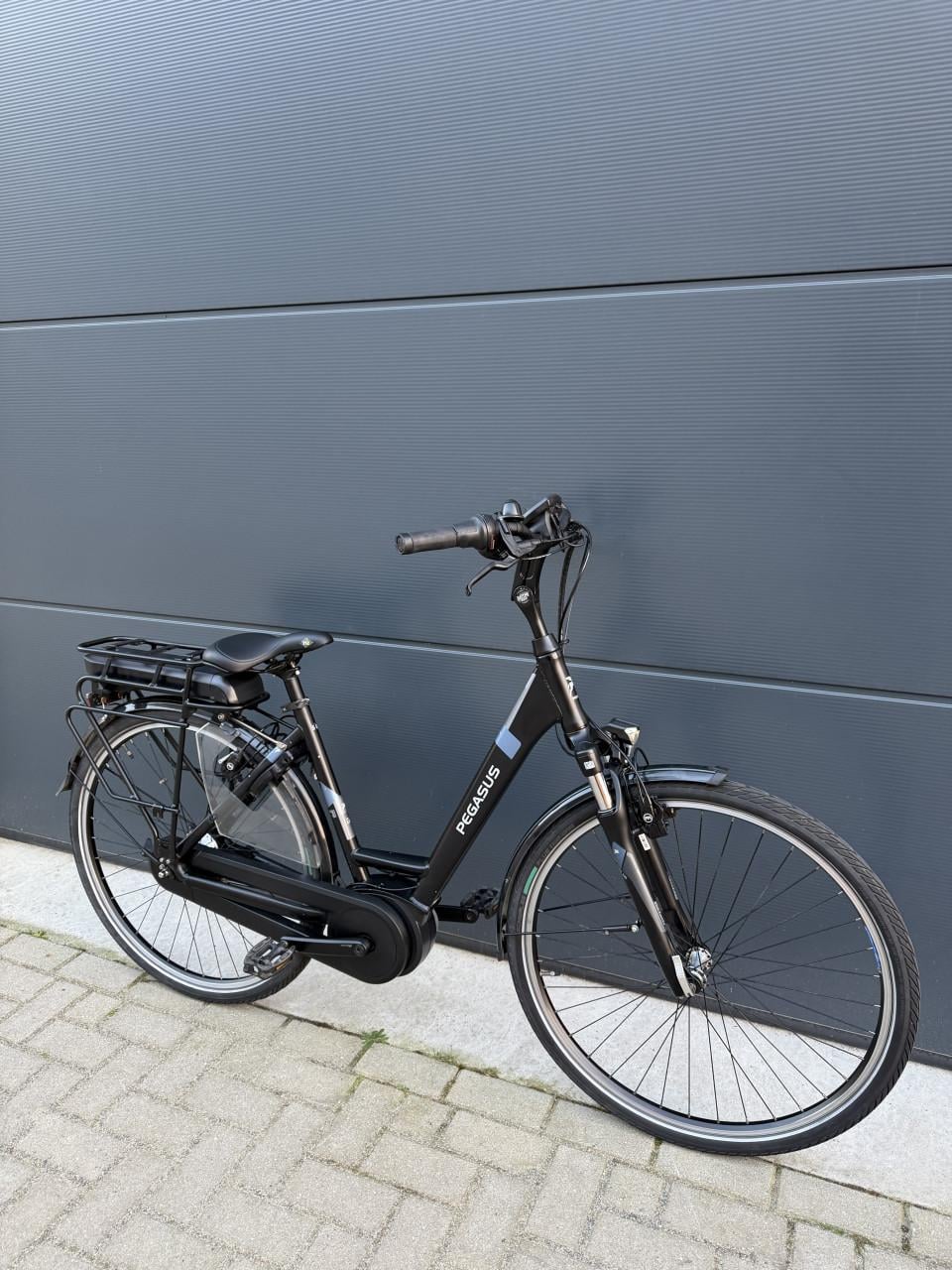 Pegasus Siena E7F middenmotor elektrische fiets 400WH