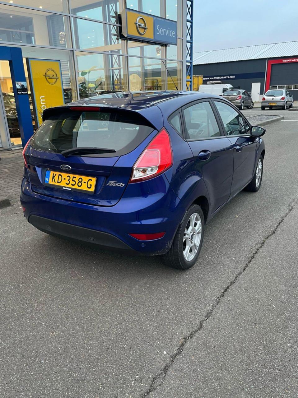Ford Fiesta 1.0 style ultimate | cruise control | airco | parkeersensoren v
