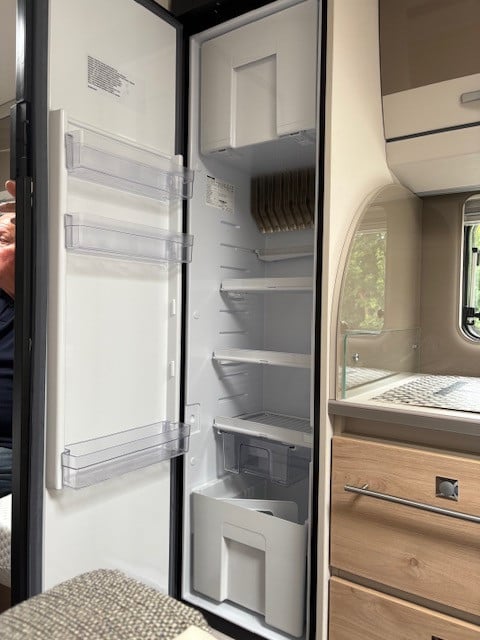 Caravan Dethleffs Nomad 490 EST   2020