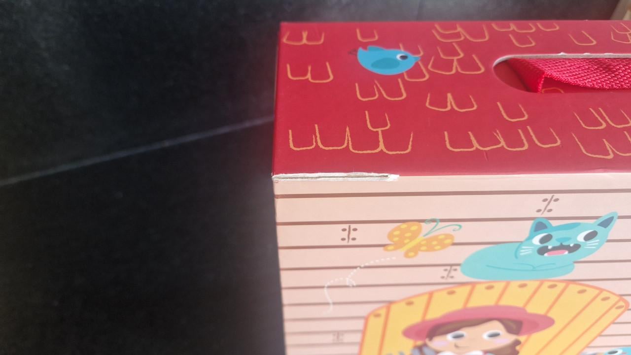 Playtive boerderij speelkoffer met houten figuren.