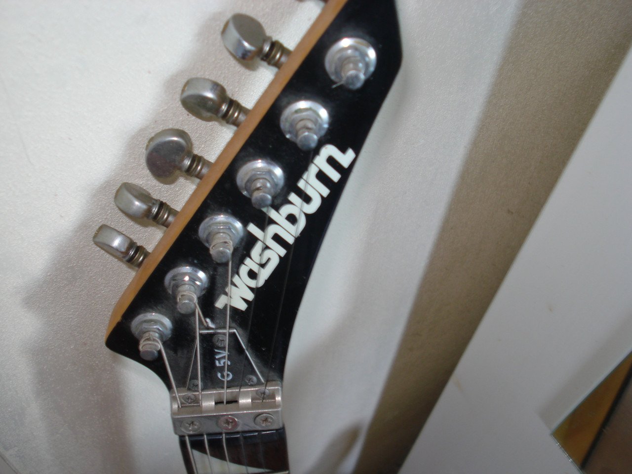 Washburn g5v 1985