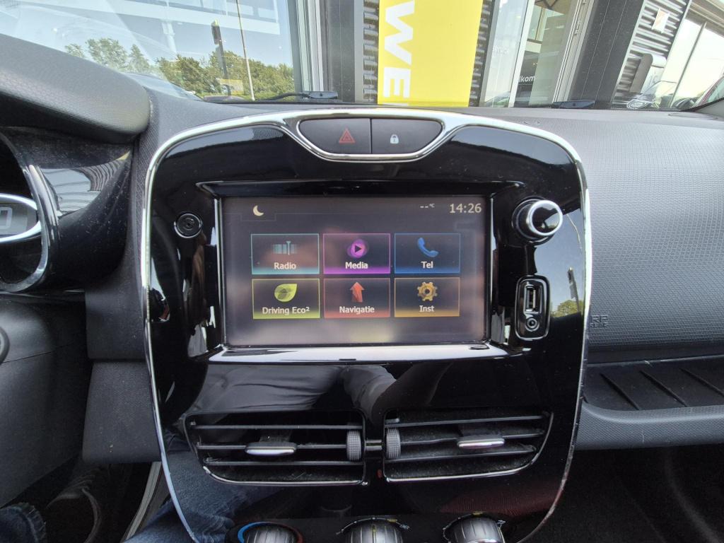Renault Clio estate 0.9 tce expression all season, airco, trekhaak, navi, p