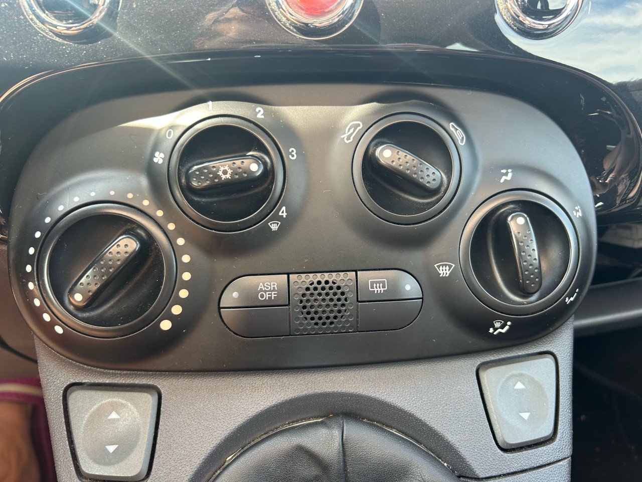 Fiat 500 zwart