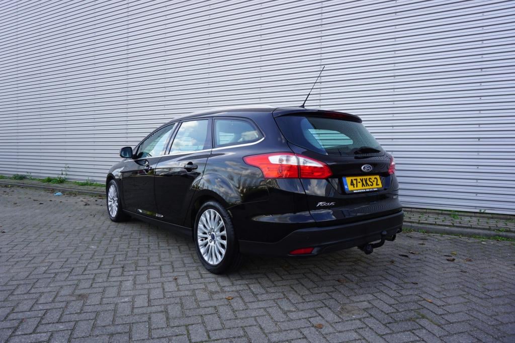 Ford Focus wagon 1.6 ecoboost lease titanium airco / navi / cruise / elektr