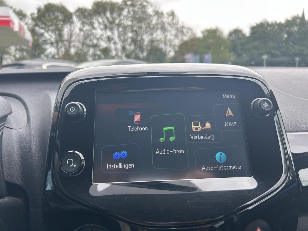 Citroen C1 1.0 vti airscape 68pk s&s 5d airscape shine navigatie | achterui