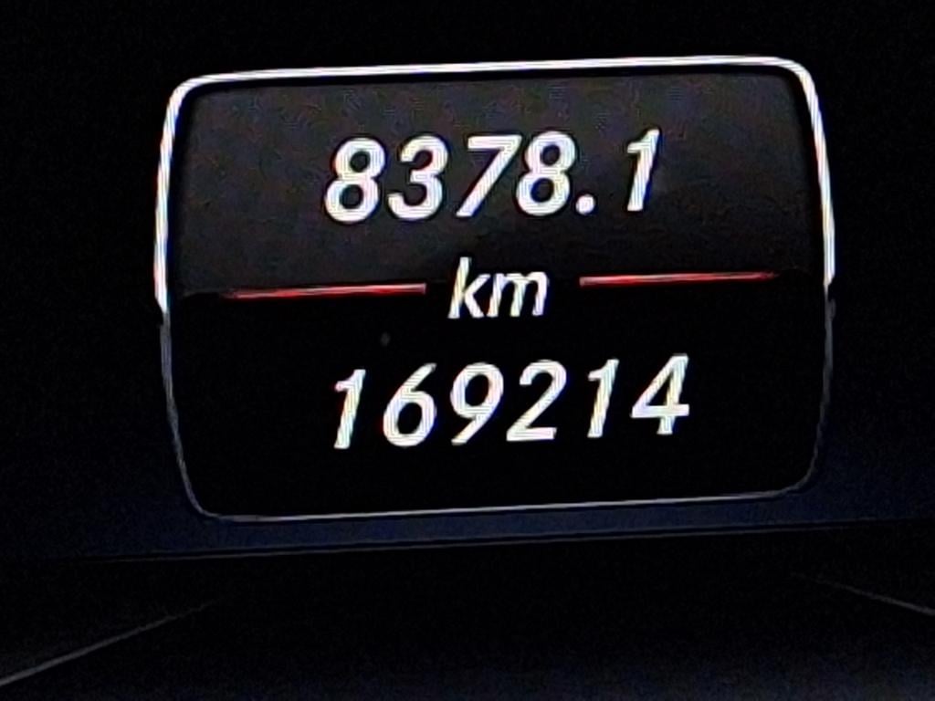 Mercedes-Benz A-Klasse 180 4u3 | ambient lighting | climate control