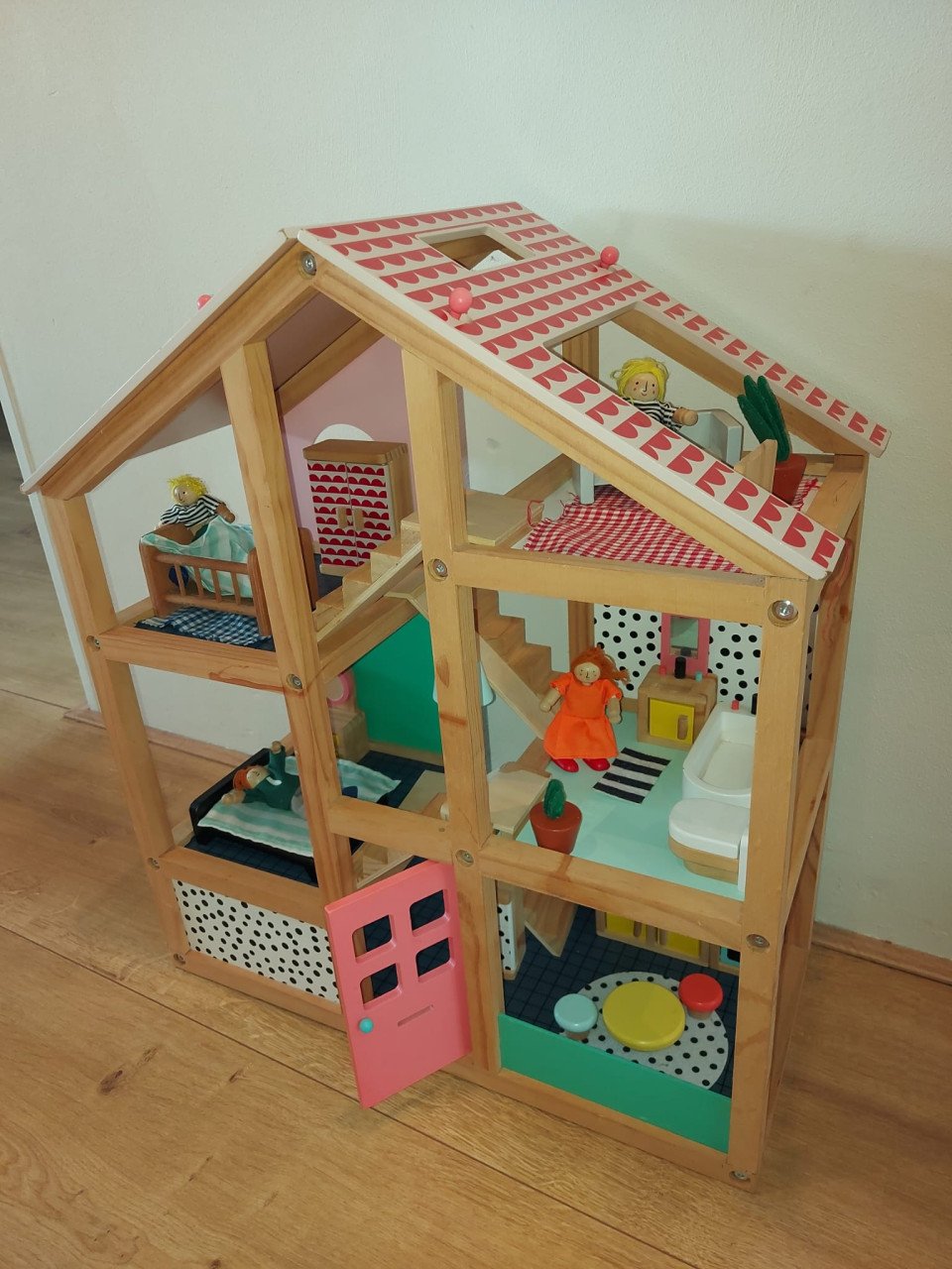 Z.g.a.n. houten HEMA poppenhuis incl. interieur en poppetjes