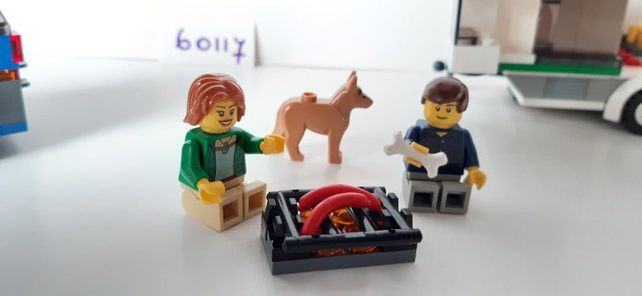 Lego City 60117: Busje & Caravan