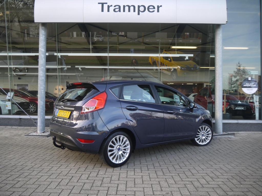 Ford Fiesta 1.0 ecoboost titanium|rijklaar