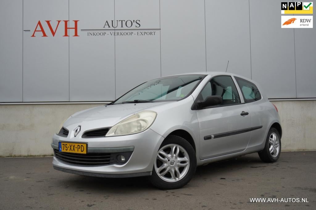 Renault Clio 1.2-16v business line
