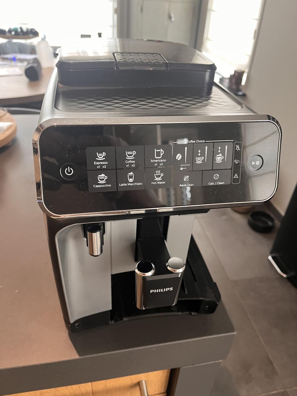 Philips EP3246 LatteGo serie koffiemachine (verse bonen)