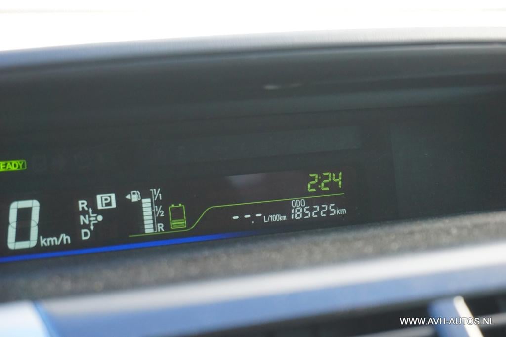 Toyota Prius wagon 1.8 aspiration, 7 - persoons!!