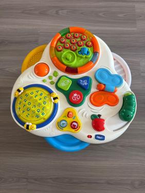 Interactie chicco activiteitentafel