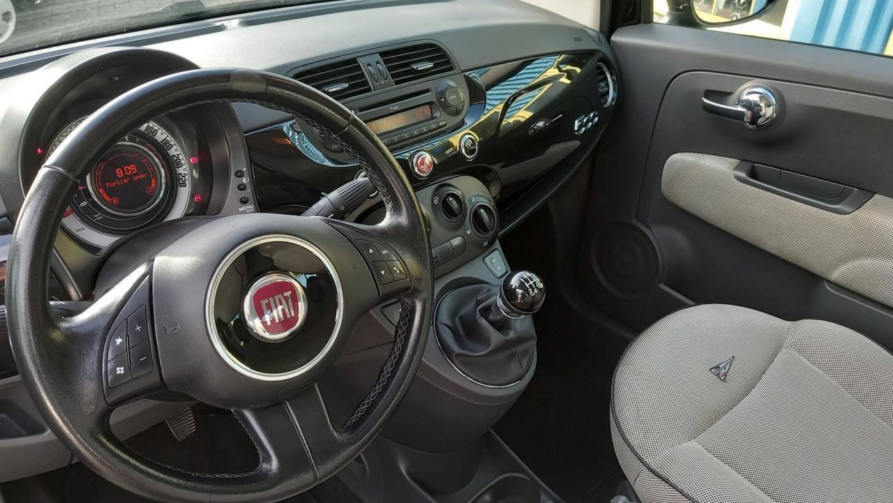 Fiat 500 1.2 Naked bj:2009 airco lm-velgen panoramadak
