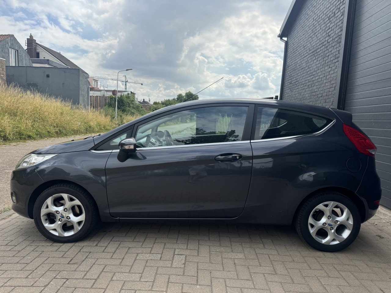 Ford Fiesta 1.25 44KW Titanium 3DRS 2009 Blauw Airco Pdc Apk Nap