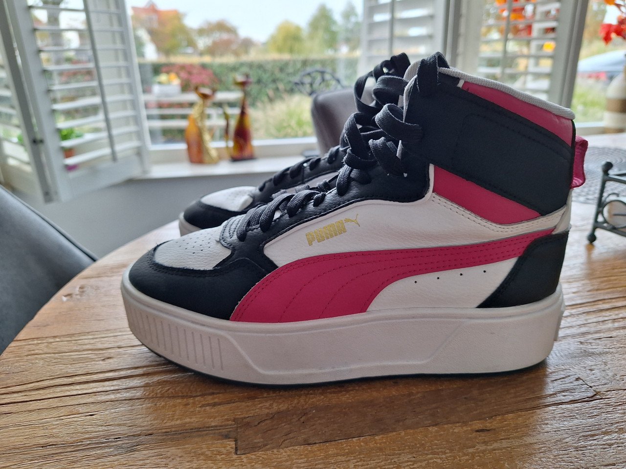 PUMA sneakers (3 paar). Maat 38