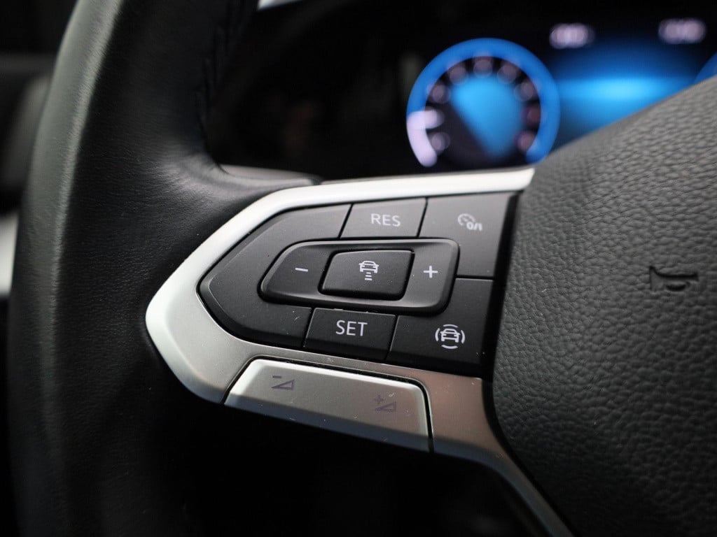 Volkswagen Golf variant 1.0 tsi life | navigatie | apple carplay / android 