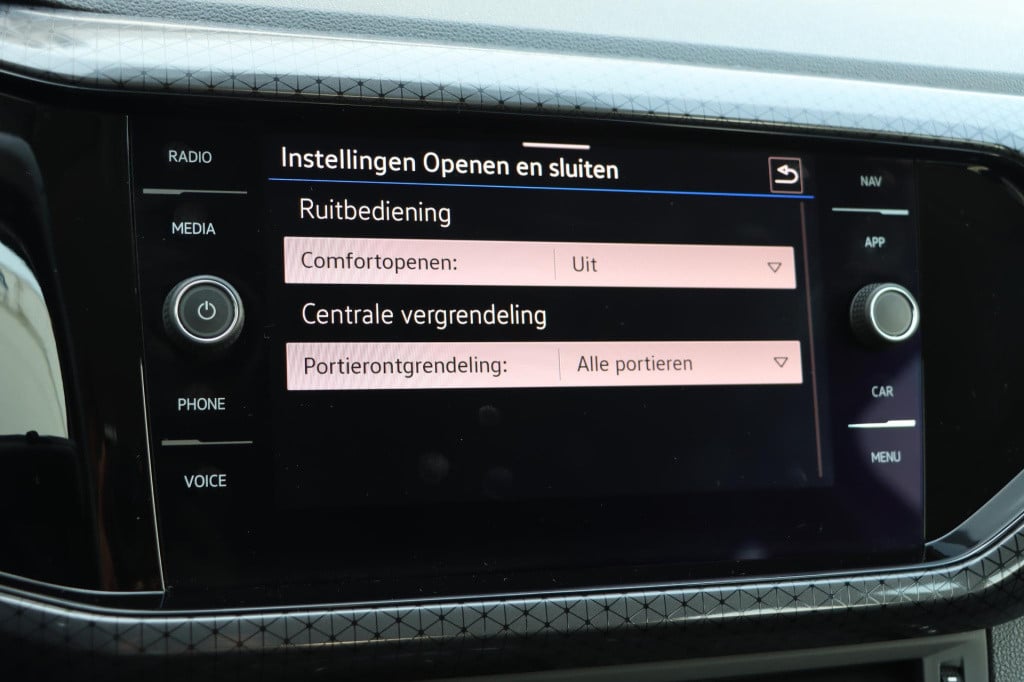 Volkswagen T-cross 1.0 tsi style 110pk dsg7