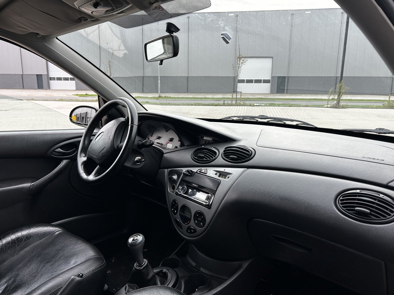 Ford Focus 1.6-16V Ambiente/INRUILKOOPJE/AIRCO