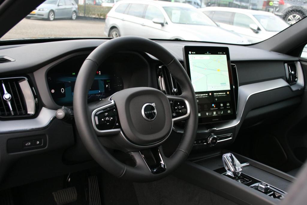 Volvo XC60 2.0 t6 plug-in hybrid awd plus black edition / nieuw / model 202