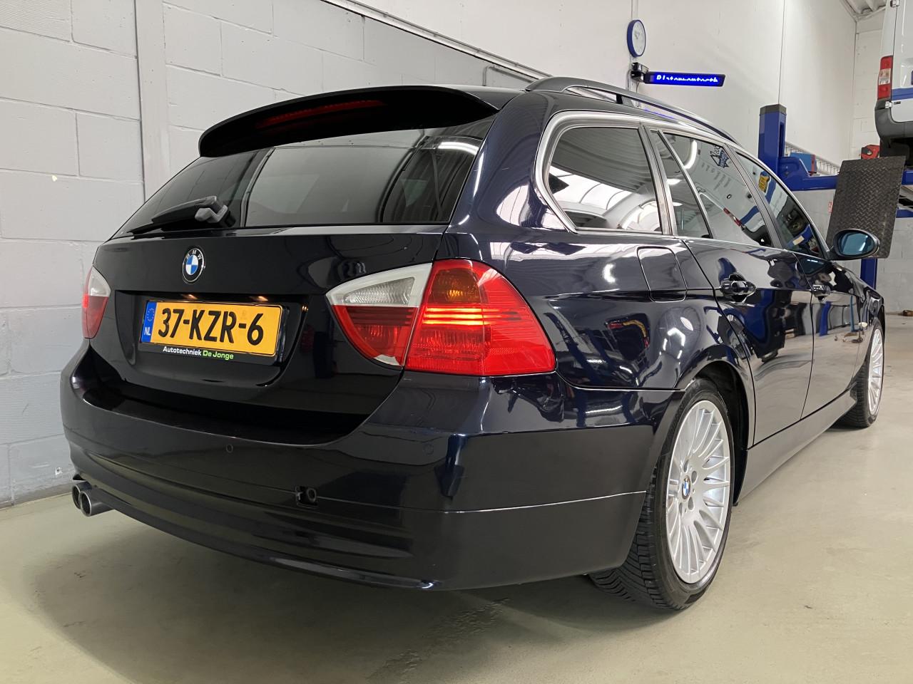 BMW 330d touring